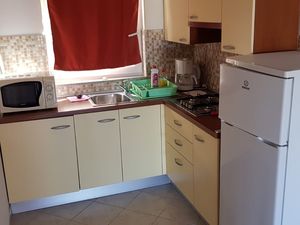 23933255-Ferienwohnung-4-Vir-300x225-4