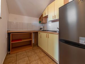 23754361-Ferienwohnung-3-Vir-300x225-2