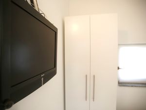 23080005-Ferienwohnung-2-Vir-300x225-4