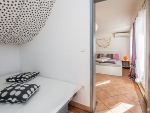 23335448-Ferienwohnung-3-Vir-300x225-1