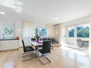 23335259-Ferienwohnung-4-Vir-300x225-1