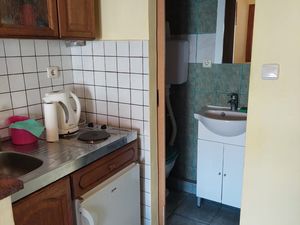 23433401-Ferienwohnung-4-Vir-300x225-5