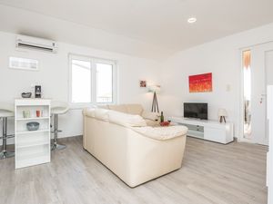 23539158-Ferienwohnung-6-Vir-300x225-1