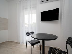 23686674-Ferienwohnung-2-Vir-300x225-1