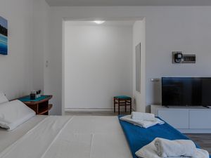 23989925-Ferienwohnung-4-Vir-300x225-4