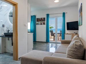 24016618-Ferienwohnung-3-Vir-300x225-1