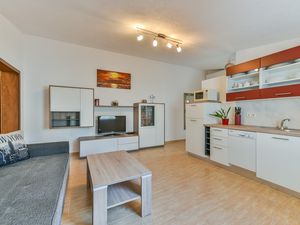 23933381-Ferienwohnung-6-Vir-300x225-1