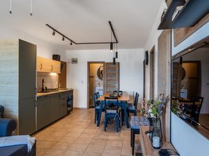 24027845-Ferienwohnung-7-Vir-300x225-4