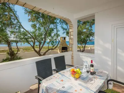 Ferienwohnung für 4 Personen (54 m²) in Vir 3/10