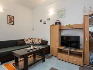 24031413-Ferienwohnung-5-Vir-300x225-5