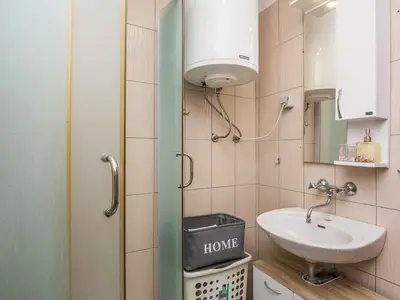 Ferienwohnung für 5 Personen (40 m²) in Vir 8/10