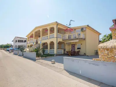 Ferienwohnung für 2 Personen (24 m²) in Vir 8/10