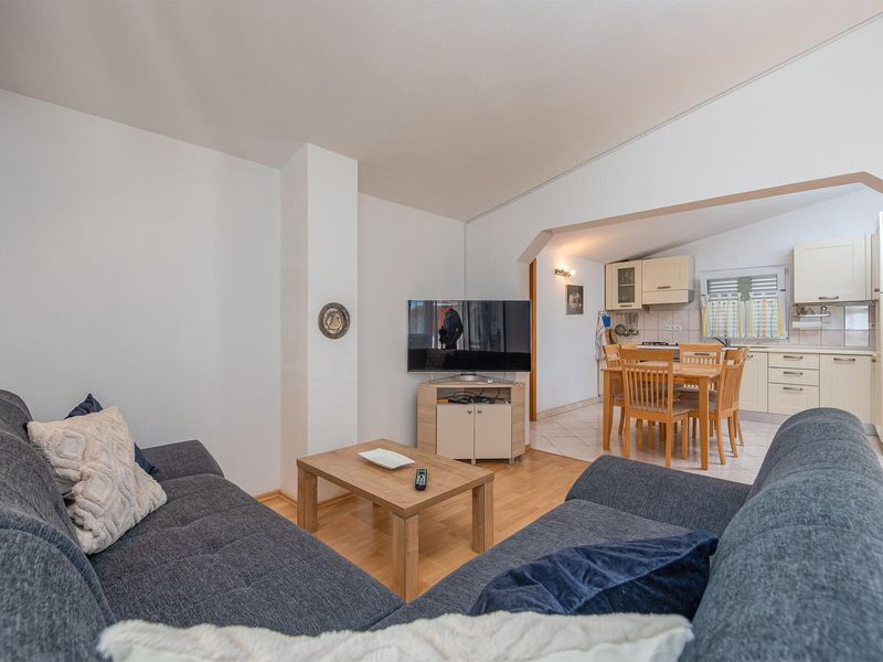 24020951-Ferienwohnung-4-Vir-800x600-2