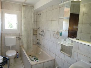 23849559-Ferienwohnung-4-Vir-300x225-5