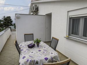 23849557-Ferienwohnung-4-Vir-300x225-1