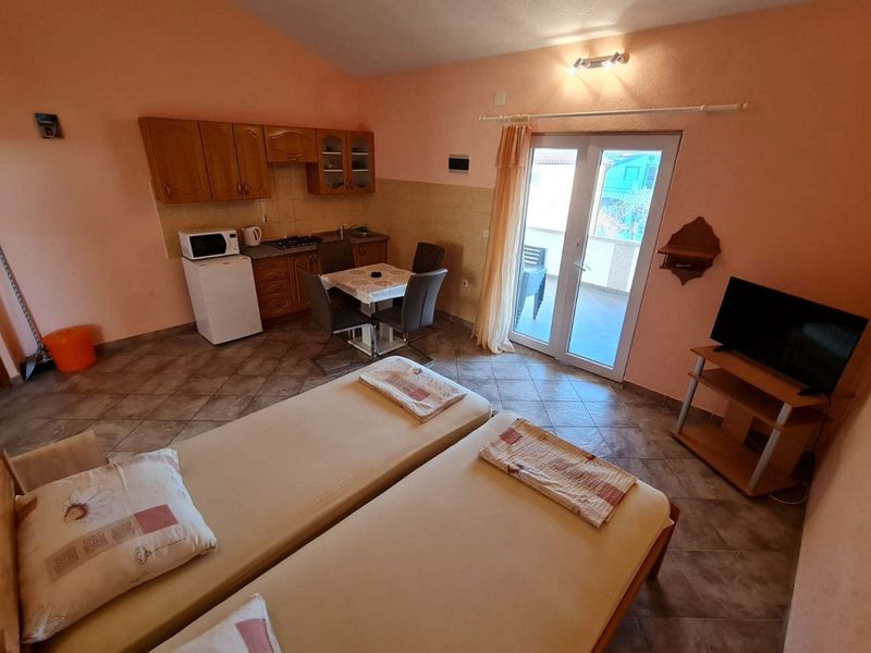 24058943-Ferienwohnung-4-Vir-800x600-0