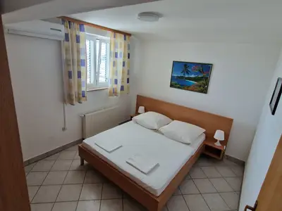 Schlafzimmer Ansicht II