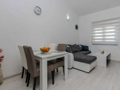 Ferienwohnung für 6 Personen (52 m²) in Vir 8/10