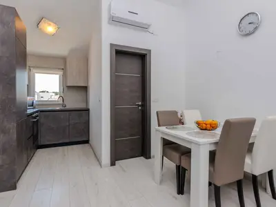 Ferienwohnung für 6 Personen (52 m²) in Vir 9/10