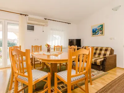 Ferienwohnung für 8 Personen (90 m²) in Vir 4/10