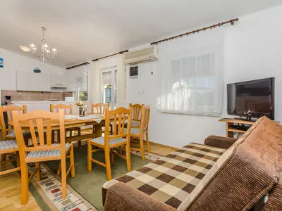 Ferienwohnung für 8 Personen (90 m²) in Vir 5/10