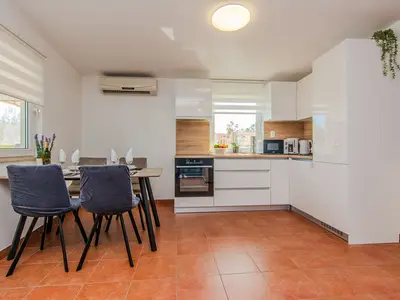 Ferienwohnung für 4 Personen (48 m²) in Vir 8/10