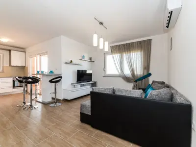 Ferienwohnung für 6 Personen (75 m²) in Vir 5/10