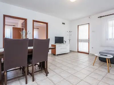 Ferienwohnung für 4 Personen (65 m²) in Vir 6/10