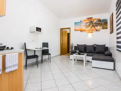 Ferienwohnung für 4 Personen (30 m²) in Vir 8/10