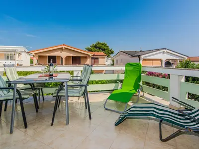 Ferienwohnung für 4 Personen (70 m²) in Vir 2/10