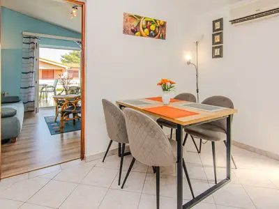 Ferienwohnung für 4 Personen (70 m²) in Vir 8/10