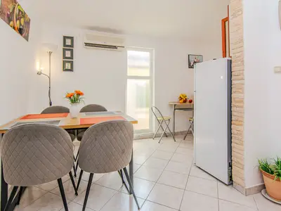 Ferienwohnung für 4 Personen (70 m²) in Vir 9/10