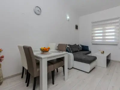 Ferienwohnung für 6 Personen (52 m²) in Vir 5/10