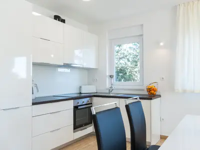 Ferienwohnung für 4 Personen (75 m²) in Vir 7/10