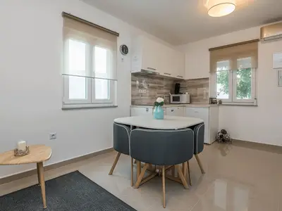 Ferienwohnung für 4 Personen (45 m²) in Vir 10/10