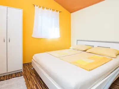 Ferienwohnung für 5 Personen (60 m²) in Vir 7/10