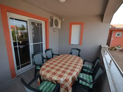 Ferienwohnung für 4 Personen (80 m²) in Vir 2/10