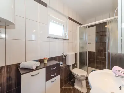 Ferienwohnung für 5 Personen (52 m²) in Vir 8/10