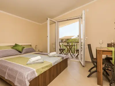 Ferienwohnung für 2 Personen (17 m²) in Vir 3/10