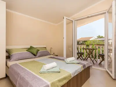 Ferienwohnung für 2 Personen (17 m²) in Vir 4/10