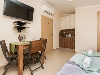 Ferienwohnung für 2 Personen (17 m²) in Vir 10/10