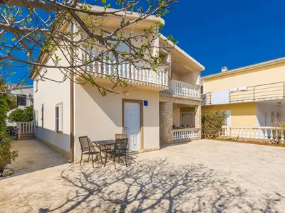 Ferienwohnung für 2 Personen (18 m²) in Vir 10/10