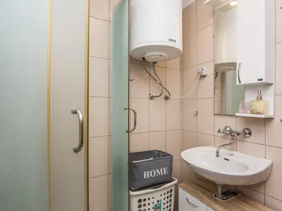 Ferienwohnung für 5 Personen (40 m²) in Vir 8/10