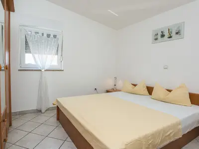 Ferienwohnung für 4 Personen (50 m²) in Vir 8/10