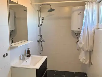 Ferienwohnung für 5 Personen (75 m²) in Vir 8/10