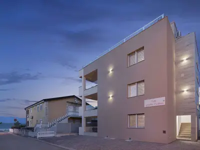 Ferienwohnung für 4 Personen (63 m²) in Vir 8/10