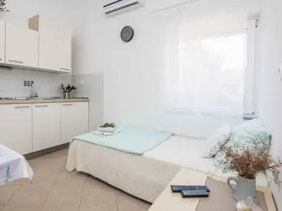 Ferienwohnung für 3 Personen (30 m²) in Vir 7/10