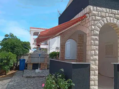 Ferienwohnung für 5 Personen (64 m²) in Vir 5/10