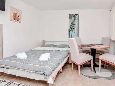 Ferienwohnung für 4 Personen (40 m²) in Vir 5/10