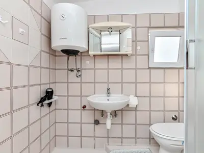 Ferienwohnung für 4 Personen (40 m²) in Vir 8/10